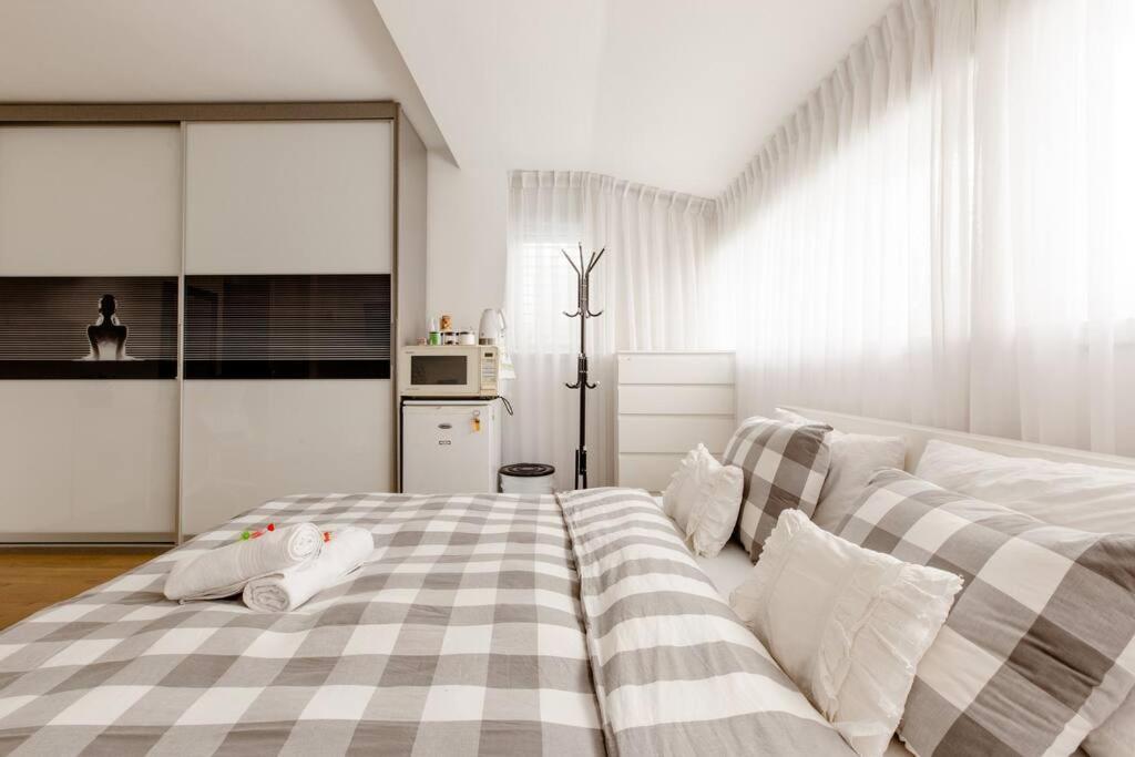 شقة Charming Unit With Pool And Great Amenities ريشون لتسيون المظهر الخارجي الصورة