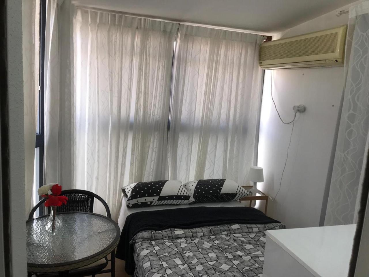 شقة Charming Unit With Pool And Great Amenities ريشون لتسيون المظهر الخارجي الصورة